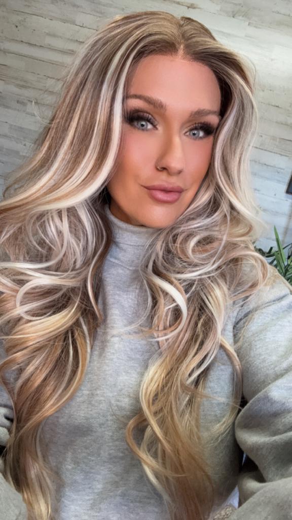 IMstyle Stacy Apricot Blonde with beige Highlight Big layer lace wig 13*4 free Parting Daily Dating Wig - F100 - 1T2440 (Nicole) - Imstylewigs